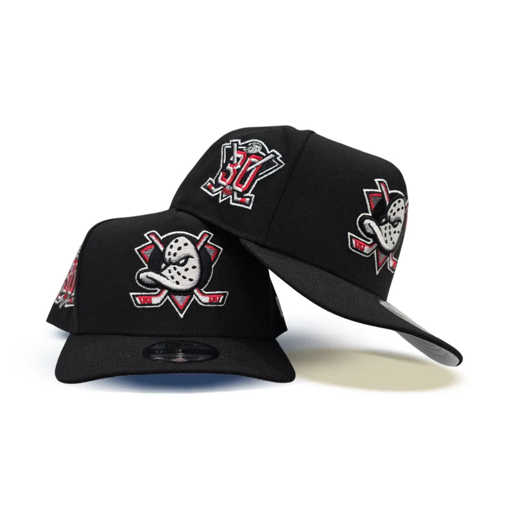 Black Anaheim Mighty Ducks Silver Bottom 30th Anniversary Side Patch New Era Curved Brim A-Frame 9Fifty A-Frame Snapback