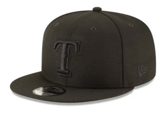 Black On Black New Era Texas Rangers Gray Bottom 9Fifty Snapback