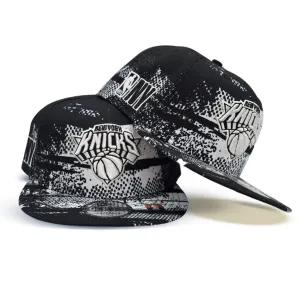 Black Tip Off New York Knicks Gray Bottom NBA NY Side Patch New Era 9Fifty Snapback