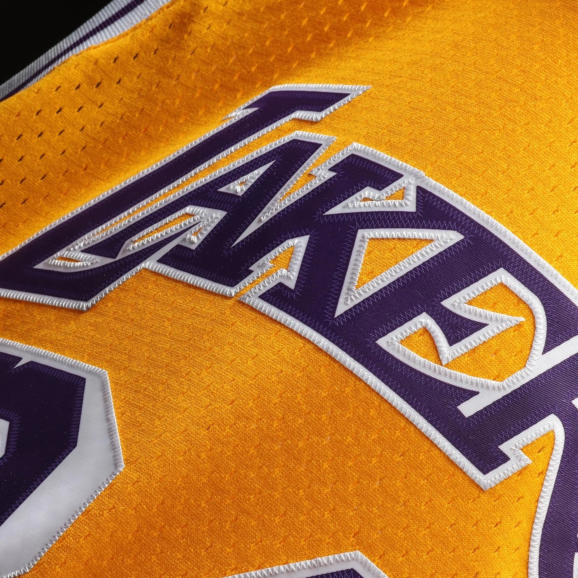 Los Angeles Lakers 1996-97 Shaquille O'Neal Mitchell & Ness Yellow Swingman Jersey