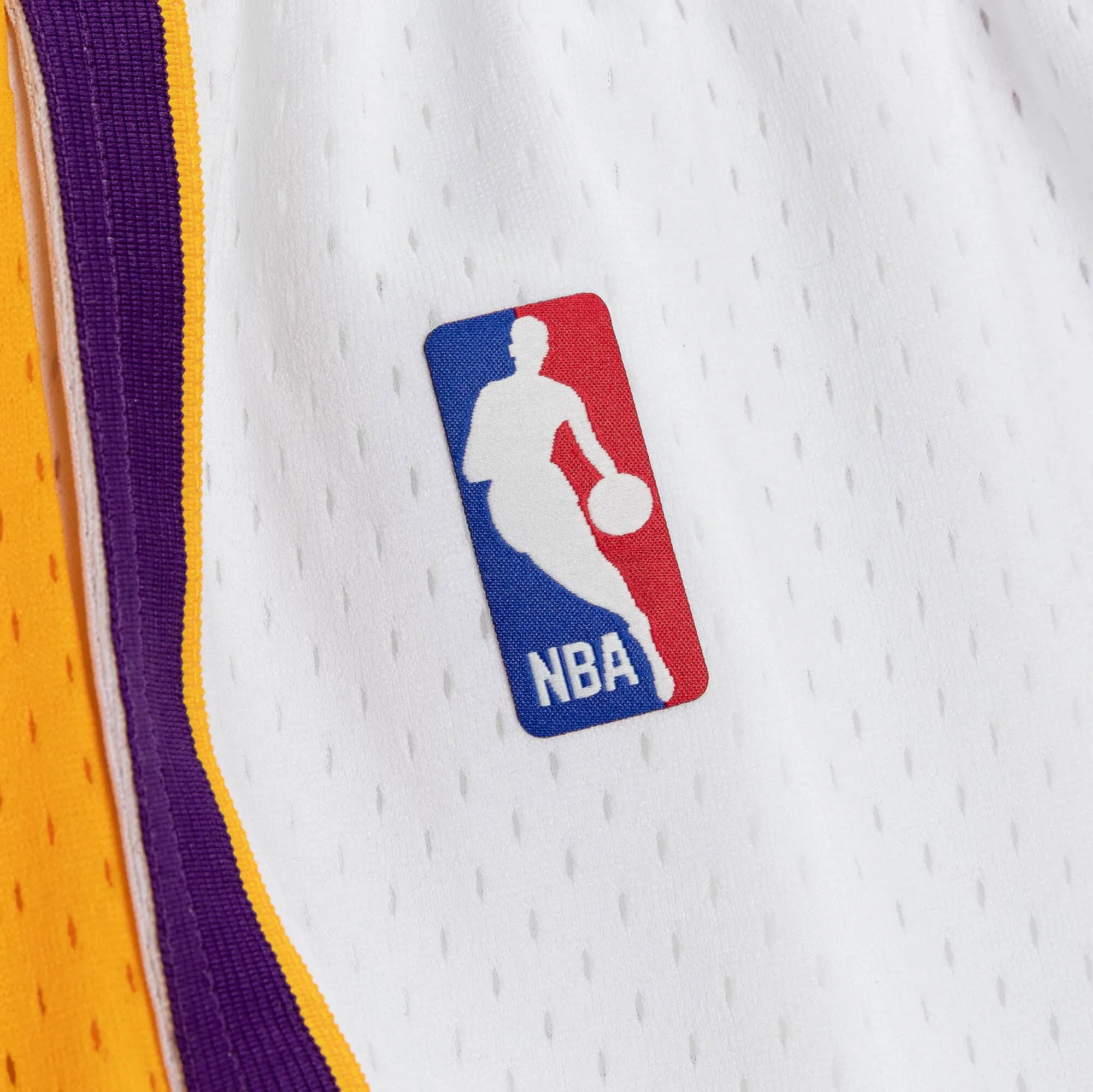 Los Angeles Lakers 2009 - 10 Mitchell & Ness White Swingman Shorts