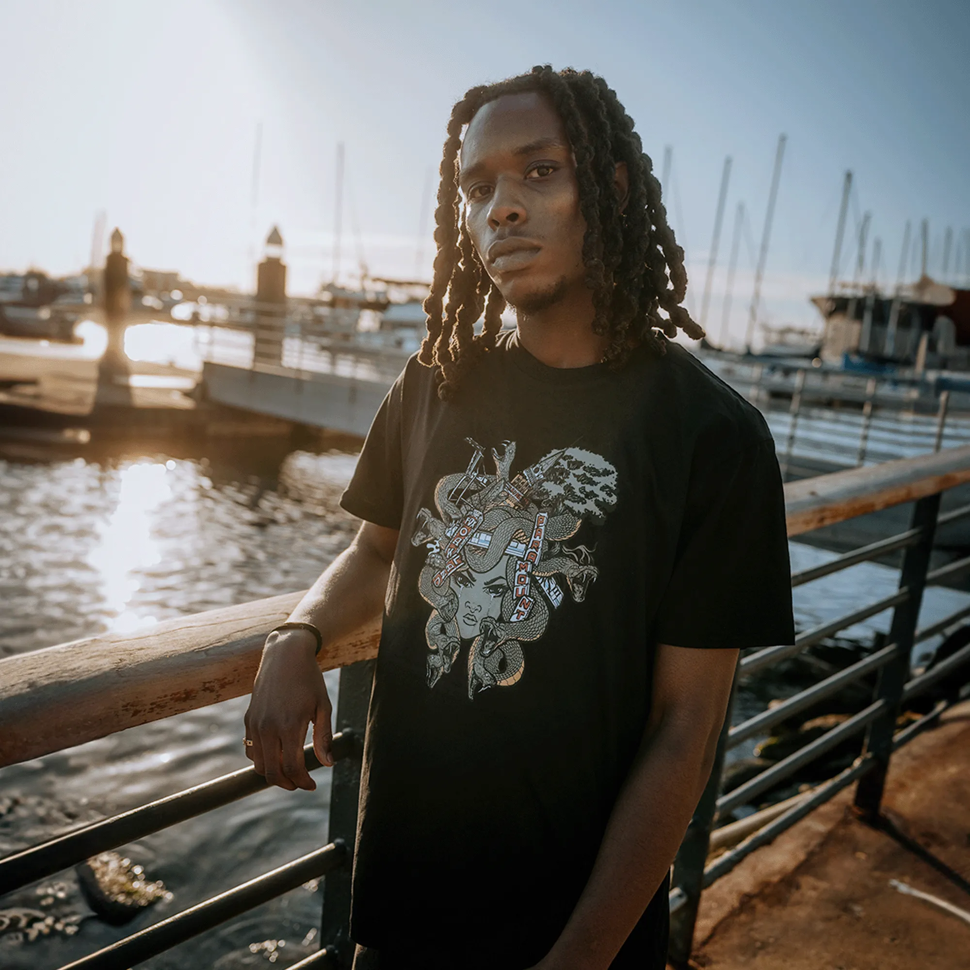 Medusa Tee
